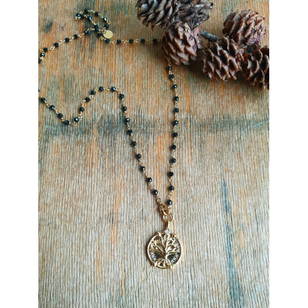 Hanka IN kaklo papuošalas su špinele ir cirkonio medalionu 